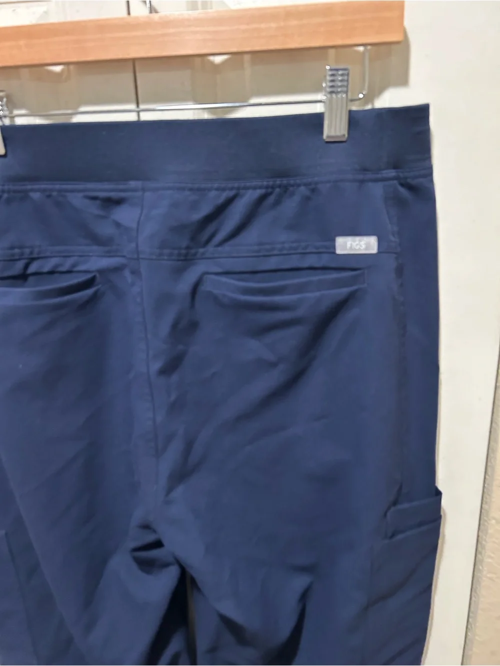 Figs Axim Men’s Straight-Leg Scrub Pants Navy , size Large Tall